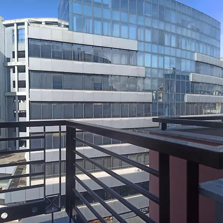 아파트 Lunix Luxury On Metro Station *