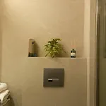 Lunix Luxury On Metro Station Apartament