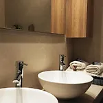 Apartament Lunix Luxury On Metro Station *
