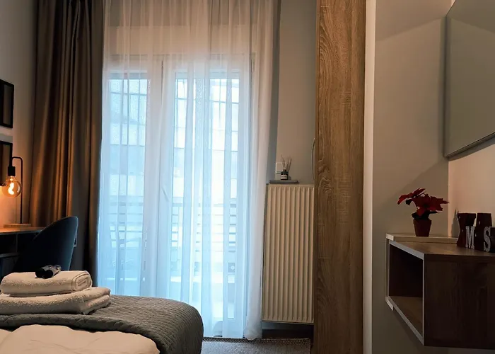 شقة Lunix Luxury On Metro Station سالونيك